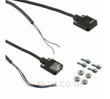 Omron Through Beam (Emitter and Receiver) Photoelectric Sensor 500 mm Detection Range PNP IP67 Block Style E3T-FT13